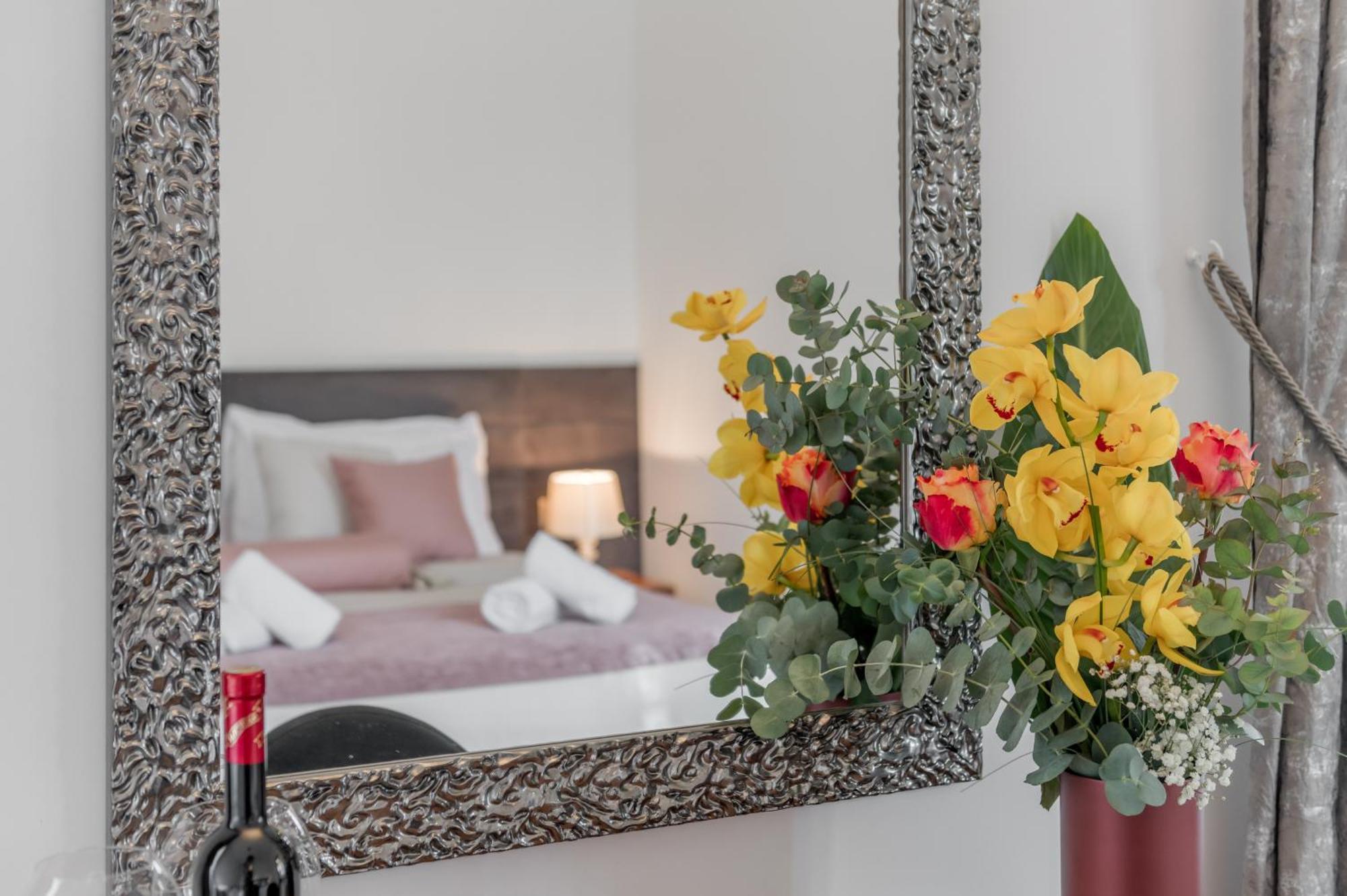 Starlight Luxury Suites Сплит Экстерьер фото