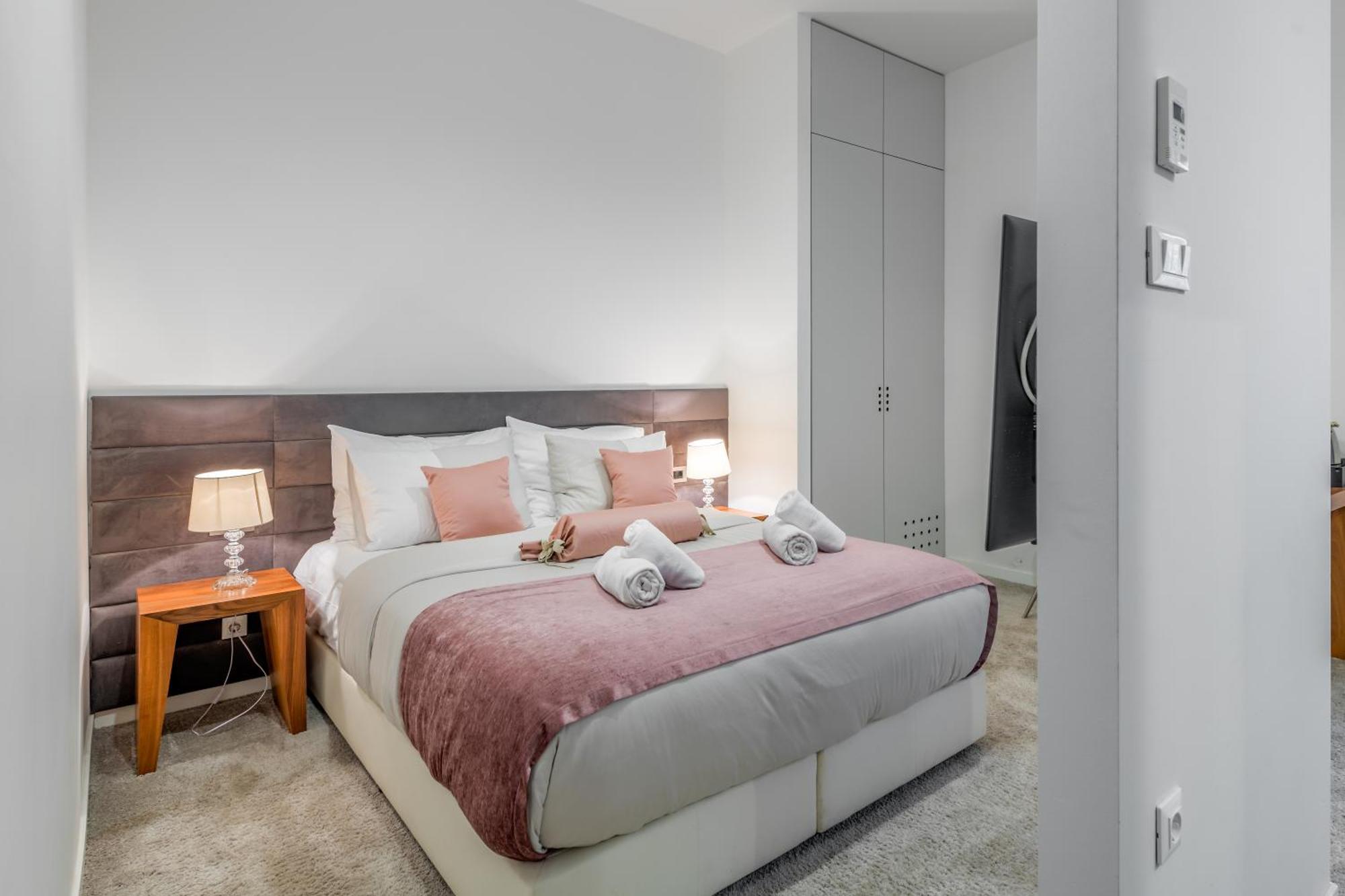 Starlight Luxury Suites Сплит Экстерьер фото